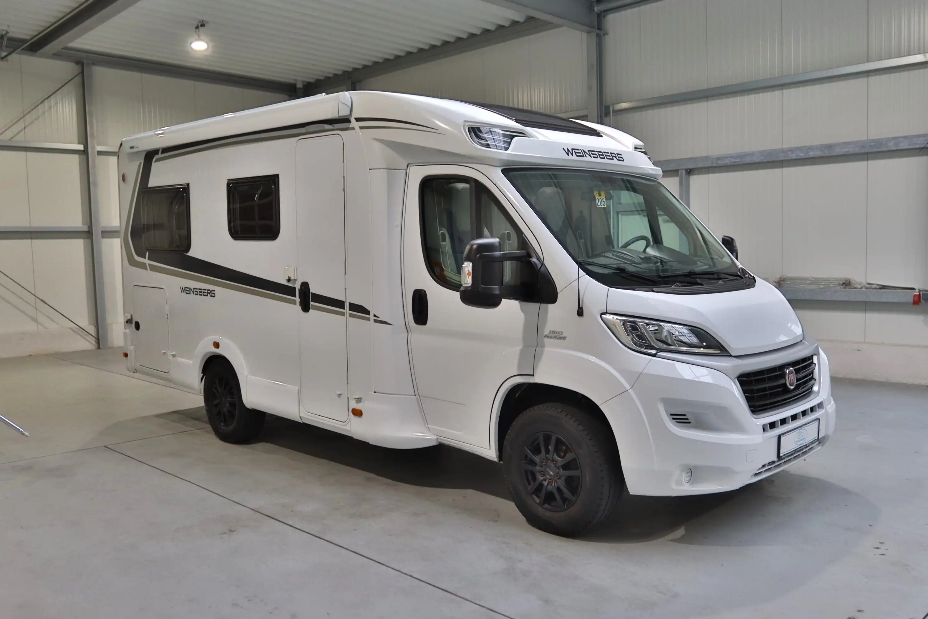 WEINSBERG Cara Loft 650 MF